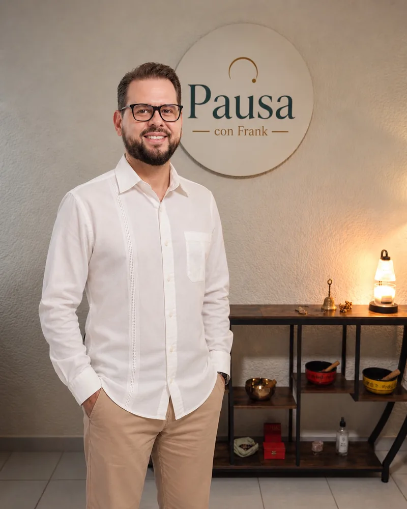 Frank Astorga en el espacio de Pausa con Frank